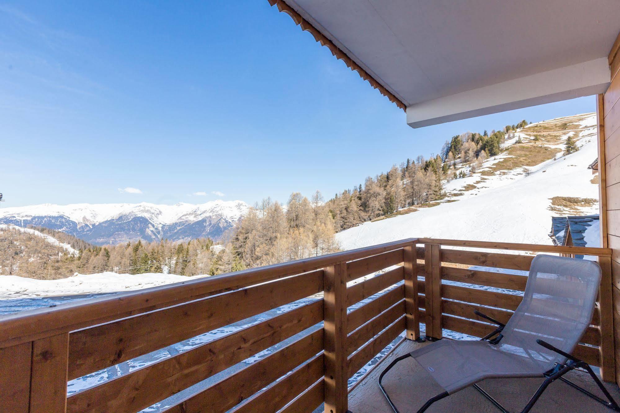 Madame Vacances Lodges Des Alpages La Plagne Exterior photo